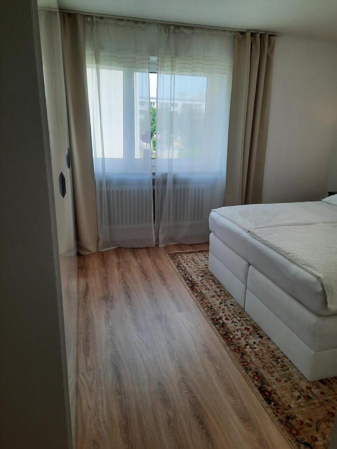 Moderne 3Zimmer Wohnung, In Koenigsbrunn Bei Augsburg Exterior photo